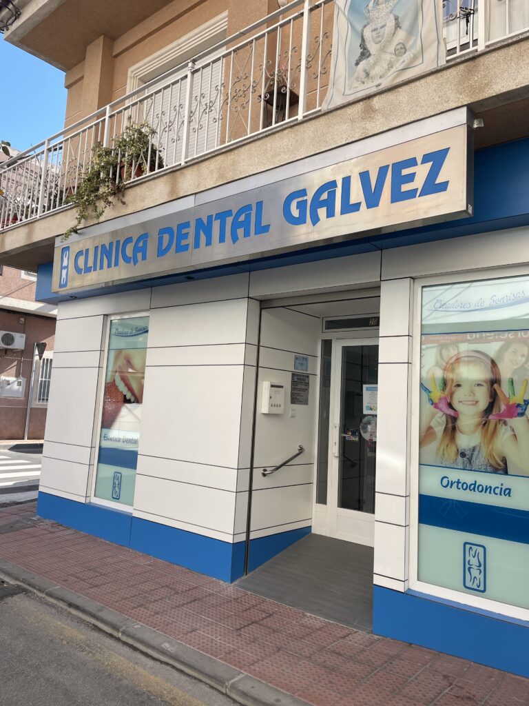 711 exterior 1