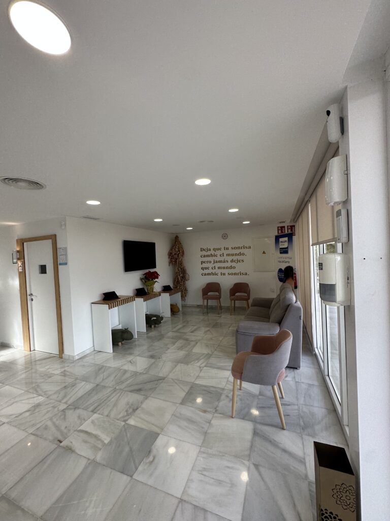 716 interior 7
