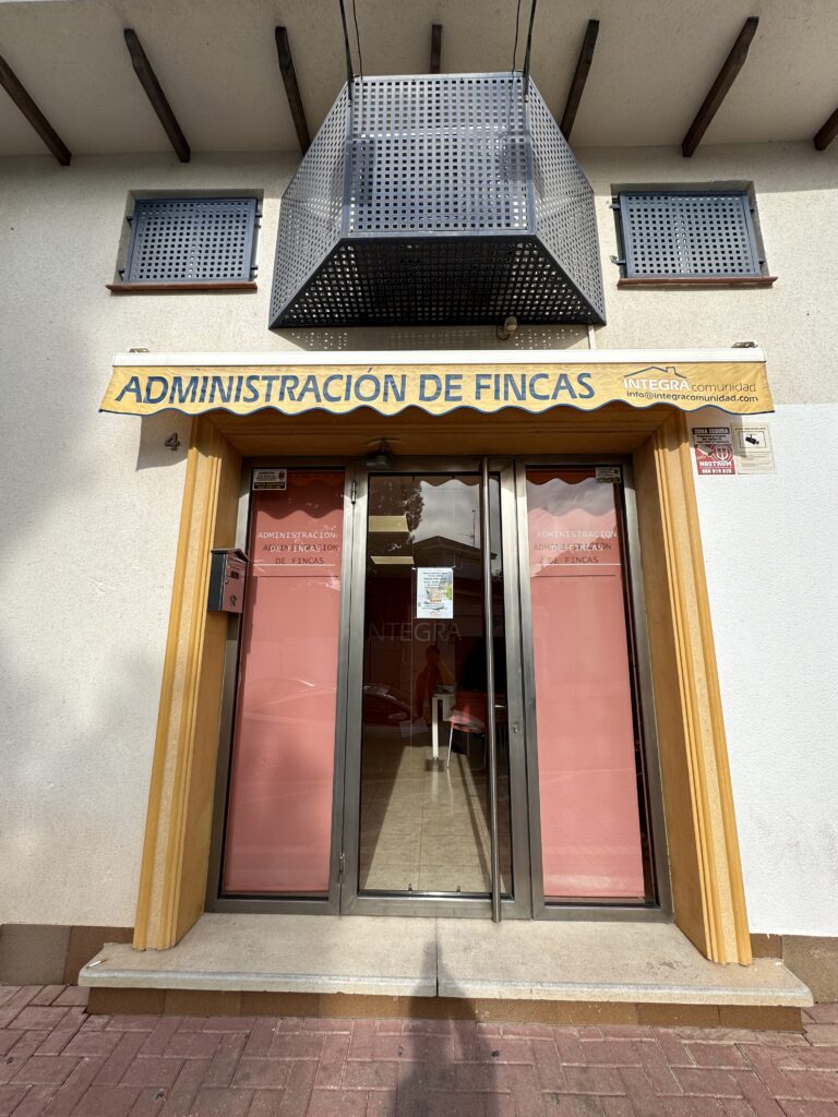 723 exterior 2