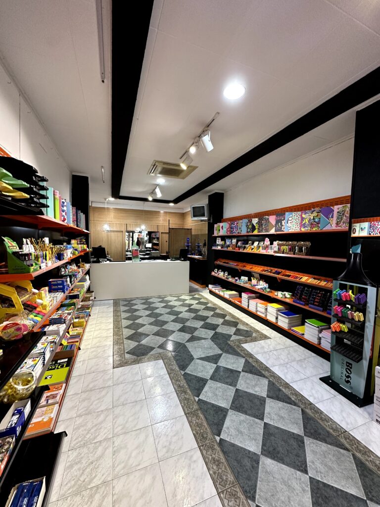 608 interior 2
