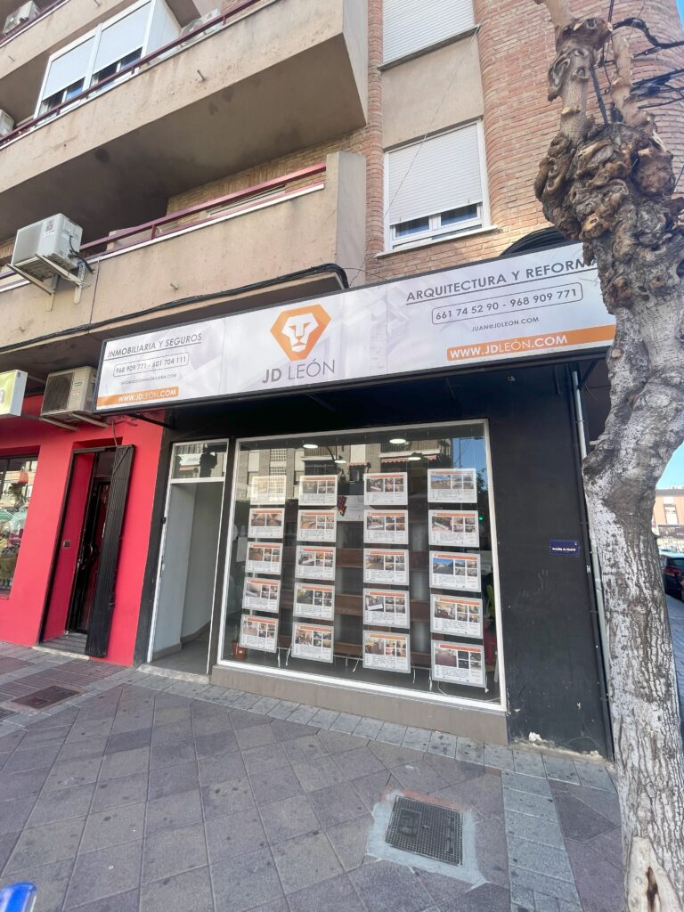 643 exterior 1