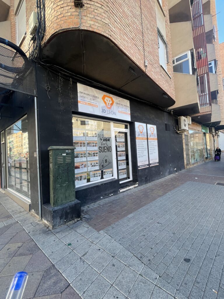 643 exterior 3