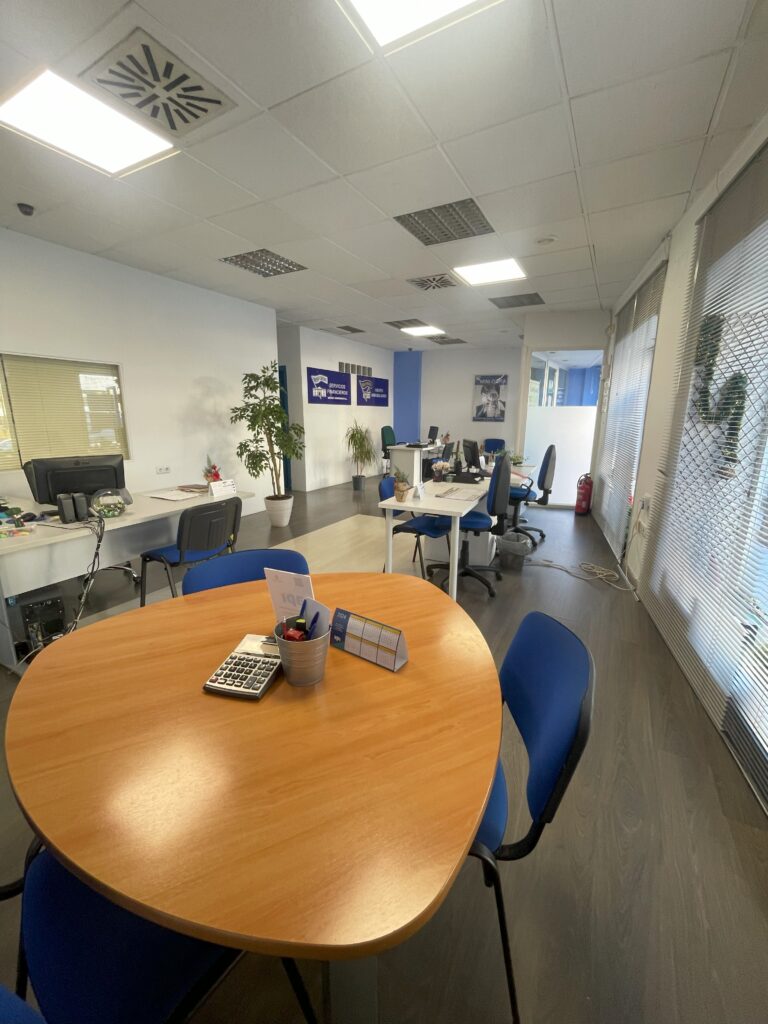 644 interior 1
